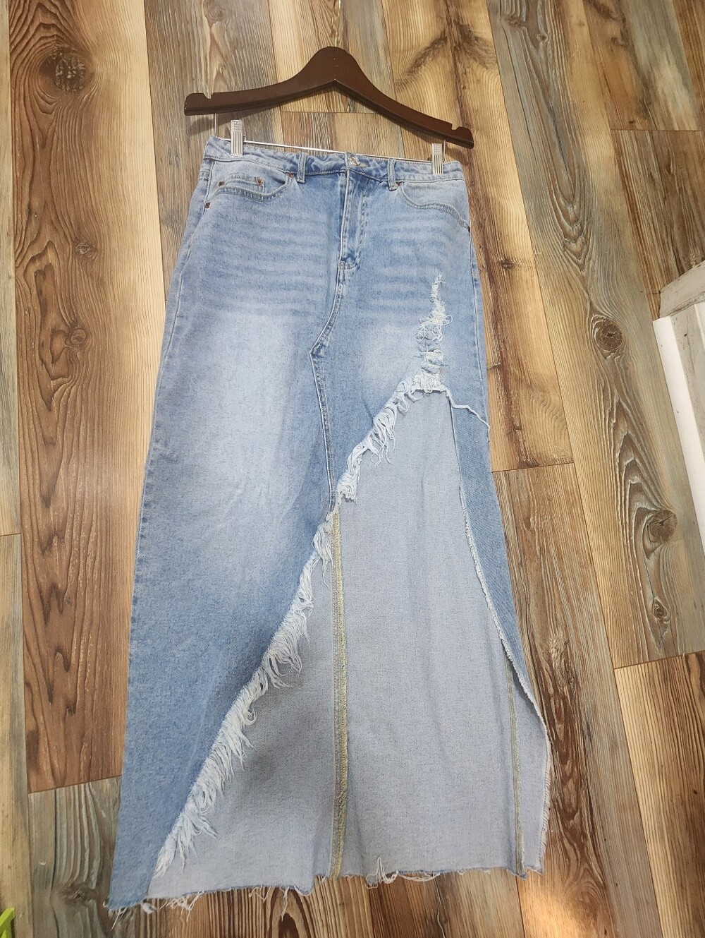 Forever 21 Maxi Denim Skirt Size Large